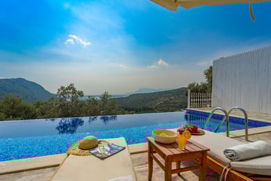 Villa Mısra-1, Muhafazakar Yüzme Havuzlu ve Deniz Manzaralı 2