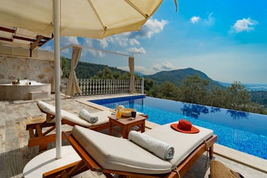 Villa Mısra-1, Muhafazakar Yüzme Havuzlu ve Deniz Manzaralı 3