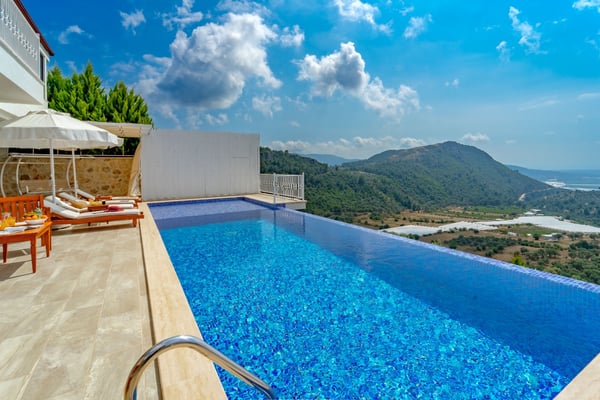 Villa Mısra-2, Isıtmalı Havuzlu, Jakuzili, Doğa İçerisinde 3