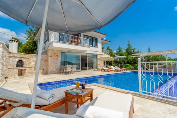 Villa Mısra-5, Çocuk Havuzlu, Çift Jakuzili, Muhafazakar 2