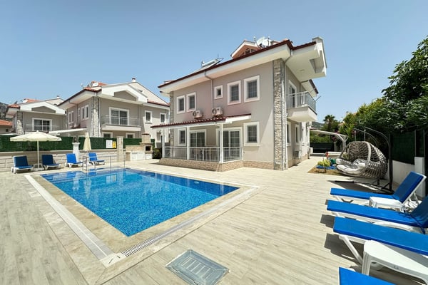 Villa Mariko-1, Dalyan Bölgesinde, Merkezi konumda ve 5 Odalı 2
