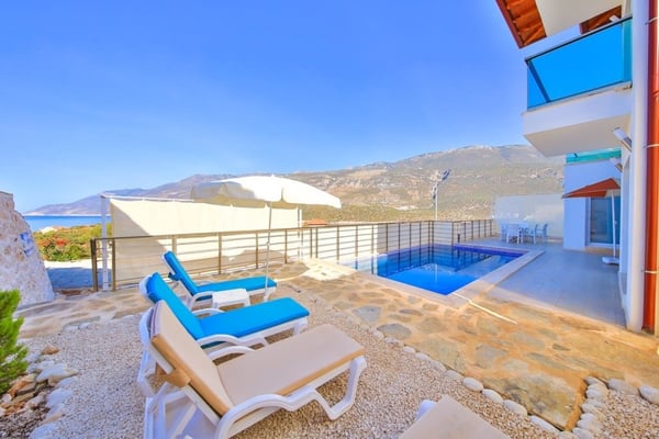 Villa Nihavend-4, Denize Yakın, Günbatımı Manzaralı, Jakuzili 3