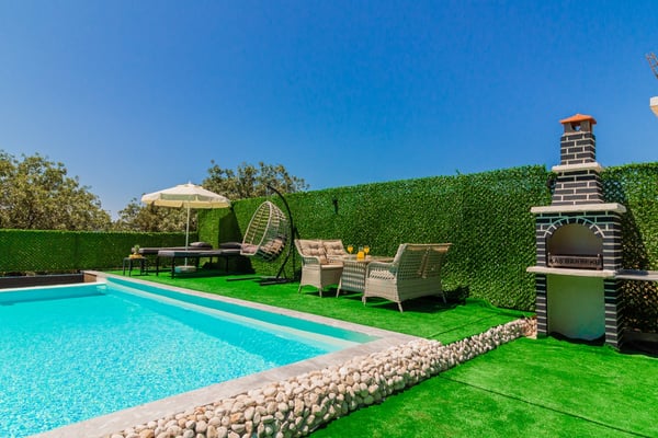 Villa Parla-2, Korunaklı Havuzlu, Balayı Villası 3