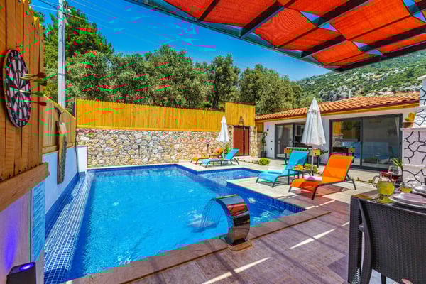 Villa Mermaid-2, Jakuzili, Korunaklı Balayı Villası 2