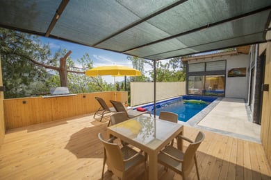 Villa Rita-1, Jakuzili ve Korunaklı Balayı Villası 2