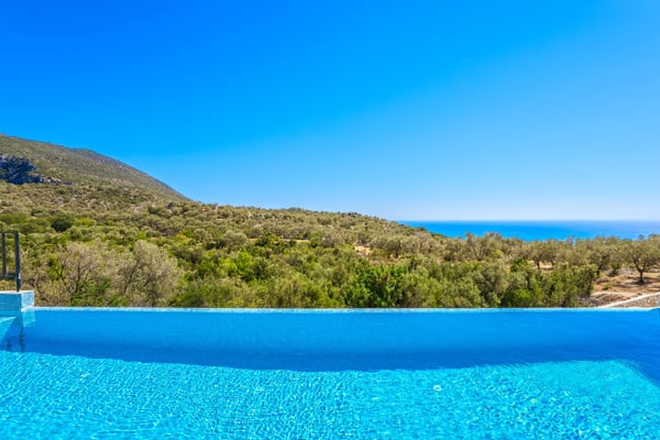 Villa Arp-1, Deniz Manzaralı, Jakuzili ve 2 Odalı 3