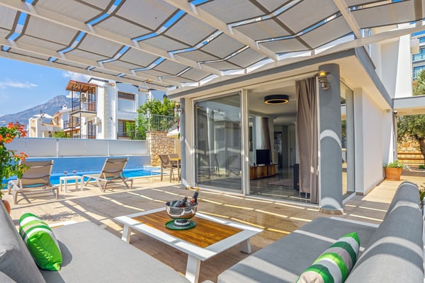 Villa Asmara, Deniz Manzaralı, 4 Odalı ve Jakuzili 2