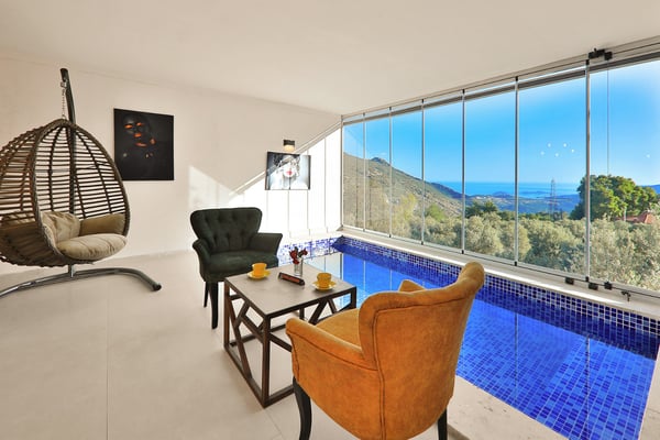 Villa Philia-2, Korunaklı Balayı, Jakuzi ve Isıtmalı Havuz 2