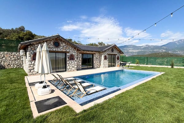 Villa Mardarel-1, Kalkan Bölgesinde, Geniş Havuzlu, Doğa Manzaralı 2