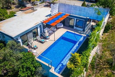 Villa Memnu 1