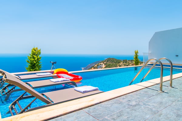 Villa Violeta-1, Deniz Manzaralı, Jakuzili 3