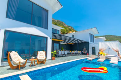 Villa Violeta-2, Deniz Manzaralı, 3 Odalı, Jakuzili 3