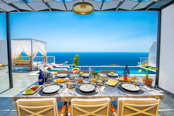 Villa Violeta-3, Deniz Manzaralı, 3 Odalı, Jakuzili 1