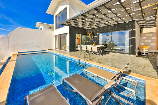Villa Violeta-7, Deniz Manzaralı, 3 Odalı, Jakuzili 3