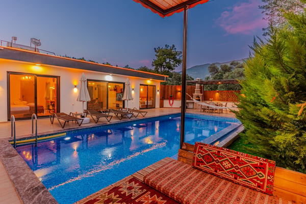 Villa Bally-2, Jakuzili, 2 Odalı, Korunaklı 1