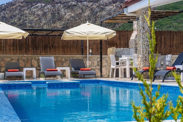 Villa Girasol, 3 Odalı ve Doğa İçerisinde 2