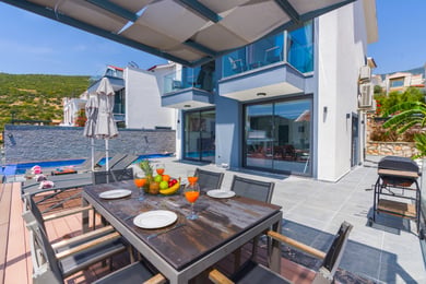 Villa Lizbon-1, Merkezi Konumda, Deniz Manzaralı ve 3 Odalı 2