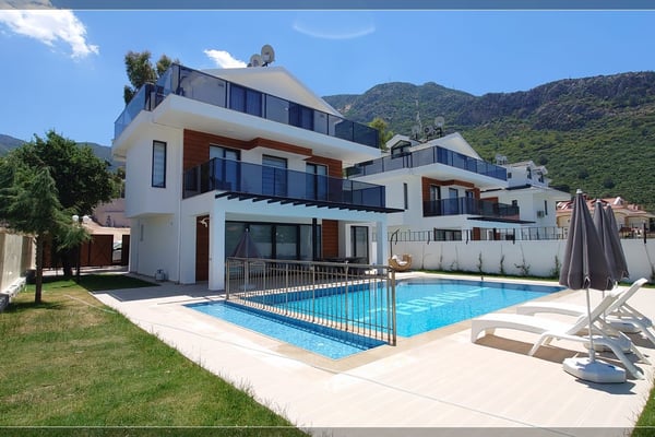 Villa Sakur-2, Fethiye'de, Sekiz Kişilik ve Özel Havuzlu 1