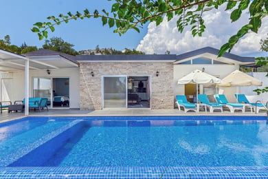 Villa Hayli-5, Kalkan Bölgesinde, Geniş Havuz ve 2 Odalı 2