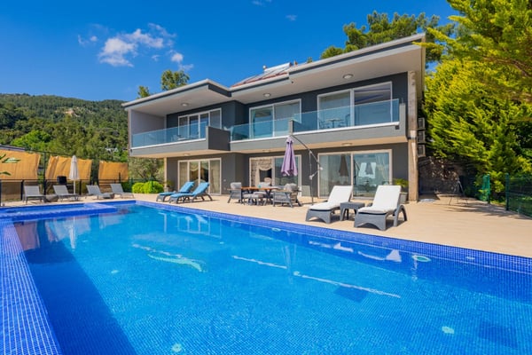Villa Primavera, 4 Odalı, Sauna ve Yüzme Havuzlu 1