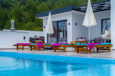 Villa Venosa, Korunaklı Havuzlu, Deniz Manzaralı 1