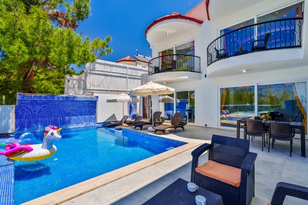 Villa Delfin-1, Korunaklı Havuzlu, Doğa İçerisinde, Süit Odalı 2