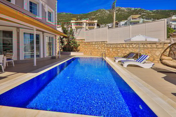 Villa Fariste, Deniz Manzaralı, Merkezi Konumda, Jakuzili Lüks Villa 2