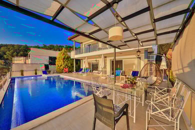 Villa Polen, Deniz Manzaralı, Doğa İçerisinde, Geniş Havuzlu, Jakuzili 2