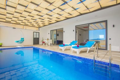 Villa Aleda, Geniş Havuzlu, Markete Yakın Lüks Villa 2