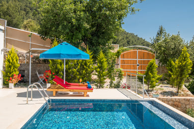 Villa Rint, Jakuzili, Deniz Manzaralı, Isıtmalı Havuzlu Villa 3
