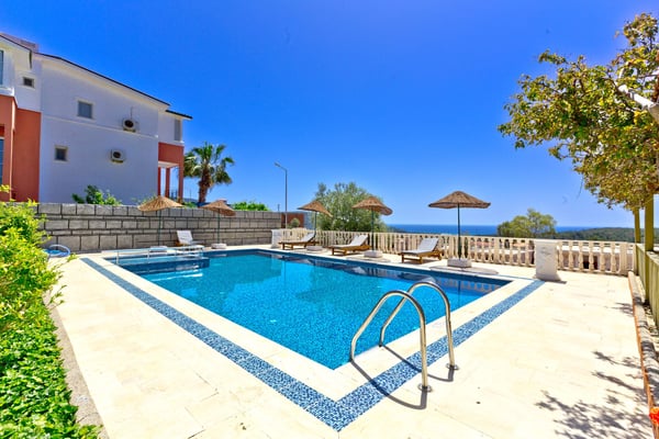 Villa Patara-2, Kaş, Patara mevkiinde, Jakuzili, Denize yakın 4 Odalı Villa 1