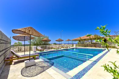 Villa Patara-3, Kaş, Patara mevkiinde, Jakuzili, Denize yakın 4 Odalı Villa 1