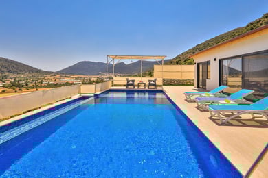 Villa Vulturus, Sarıbelen'de, Geniş Havuzlu, Dört Kişilik Lüks Villa 3