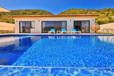 Villa Vulturus, Sarıbelen'de, Geniş Havuzlu, Dört Kişilik Lüks Villa 2