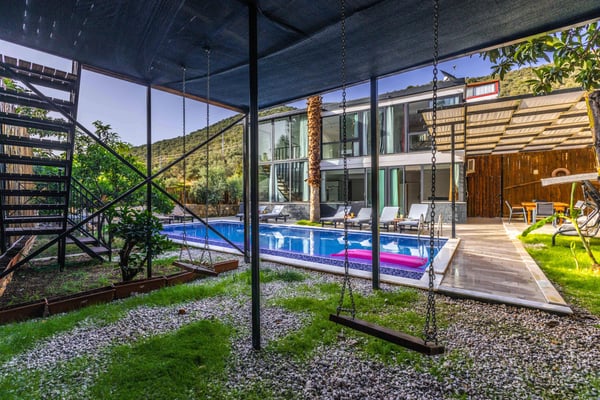 Villa Şans, 4 Odalı, Çift Jakuzili, Sauna ve Sinema Odalı Lüks Villa 2