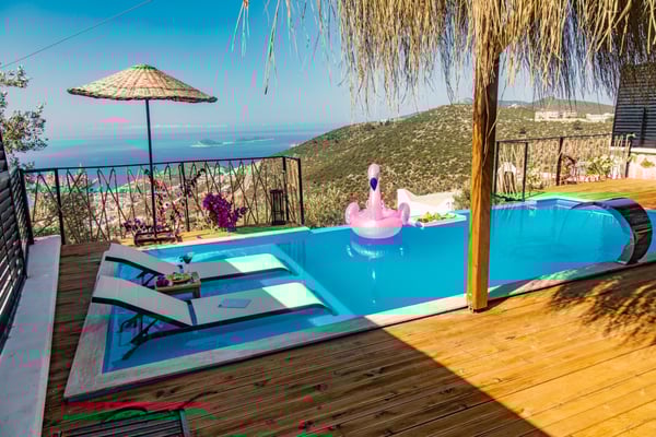 Candy House, Deniz Manzaralı, Muhafazakar Villa ve 1 Odalı 2