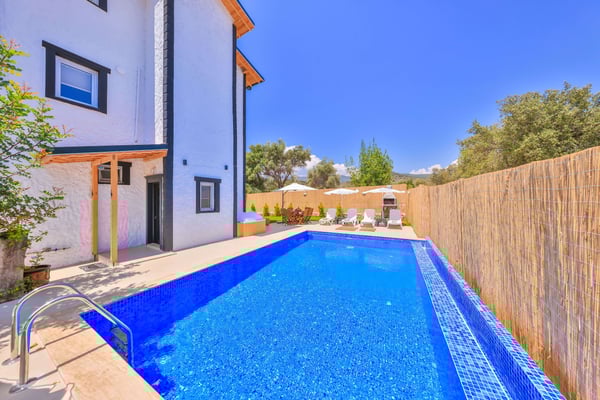 Villa Buğday-2, Doğa İçerisinde, Korunaklı Havuzlu, Manzaralı Villa 2