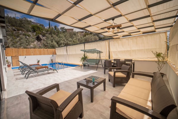 Villa Honey, Dört Konuk Kapasiteli, Geniş Havuzlu 3