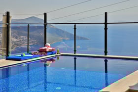Süit Luna, Deniz Manzaralı, Süit Odalı Eşsiz Villa 3