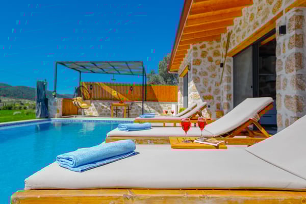 Villa Edis, İki Odalı, Korunaklı Havuzlu Jakuzili 3