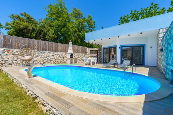 Villa Süity-2, Kalkan Bölgesinde, Tek Odalı, Jakuzili 1