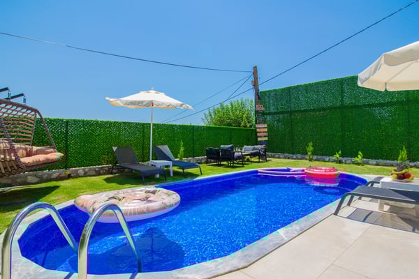 Villa Enjoy, Kalkan Bölgesinde, İki Odalı, Jakuzili Balayı Villası 3