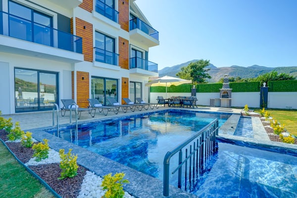 Villa Mozart, Fethiye Bölgesinde, 4 Odalı, Havuzu Isıtmalı, Korunaklı Villa 1