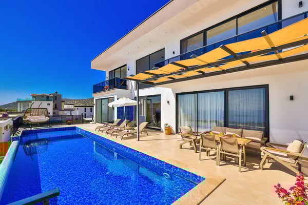 Villa Şan-2, Kalkan Bölgesinde, 2 Odalı, Deniz Manzaralı , İki Havuzlu, Hamamlı Villa 2