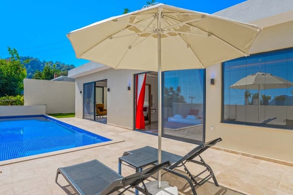 Villa Şebboy, Kalkan'da Tek Odalı, Jakuzili Balayı Villası 2