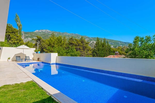 Villa Şebboy, Kalkan'da Tek Odalı, Jakuzili Balayı Villası 3