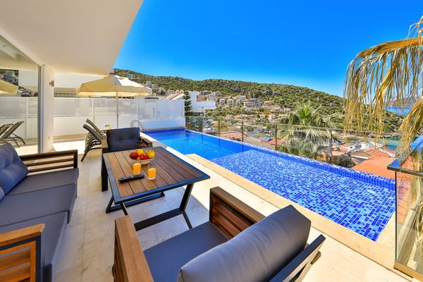 Villa Soren, Kalkan Bölgesinde, Dört Odalı, Deniz Manzaralı 2