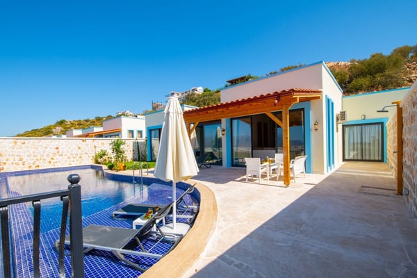 Villa Sumirela-8, Kalkan Bölgesinde, 4 Kişilik, Kapalı Havuz ve Saunalı 2