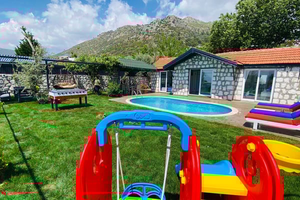 Villa Simena-4, Kalkan Bölgesinde, İki Odalı, Jakuzili Villa 3