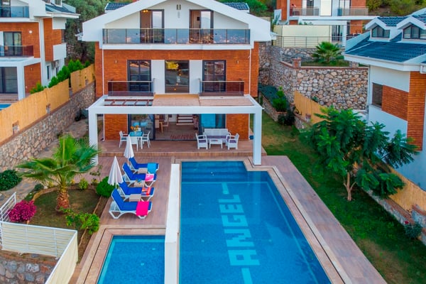 Villa Himala-1, Ölüdeniz Bölgesinde Üç Odalı, Çocuk Havuzlu, Jakuzili 1